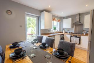 Stylish 3BR House - free parking - FAST WI-FI - Bristol - 5