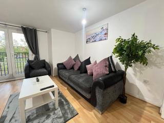 High End Luxury 2 Bed Apartment Birmingham - 1