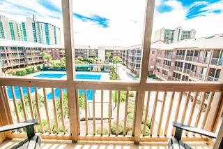Sea Blue Suite at Tilghman w Pool and Pickleball - 6