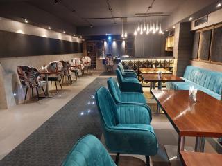 Hotel Apollo Grand - Guwahati - 9