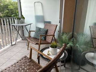 Scandinavian-style downtown apartment with a terrace - 0