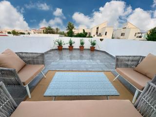 Beautiful private villa with pool - Dubai - 2