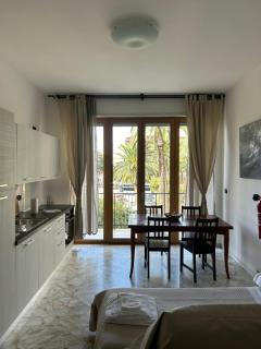 Apulia Bari Centrale Apartment A - Bari - 9