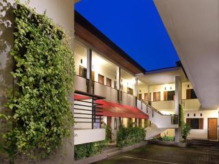 Hotel Ilos - Bandung - 5