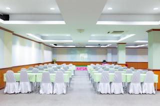 Rimnam Hotel Suk Sawat 70 - Bangkok - 5