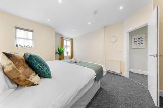 Posh Urban Oasis With Luxury - Barnet - 1