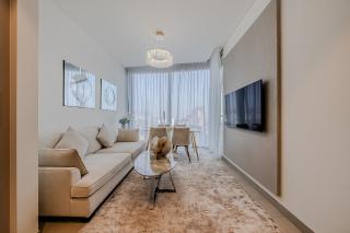 Stylish 1 BDR apartment in Sobha Waves - Dubai - 4