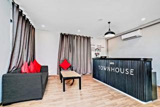 1274 Super Townhouse Patrakar Puram - 9