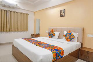 FabHotel Embassy near Amanora Mall - Pune - 6