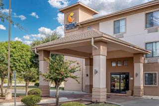 Comfort Inn & Suites - Seguin - 0