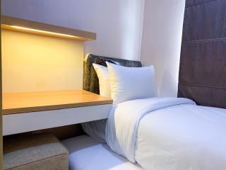 Cozy Living and Tidy 2BR Green Bay Pluit Apartment By Travelio - Jakarta - 3