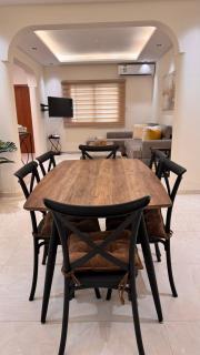 Chic 3-BR Tala Almajd Villas in upscale district Alnahdah Family only - Dschidda - 8