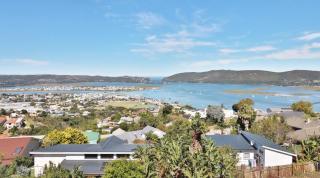 Villa C View Four Apartments - Knysna - 9