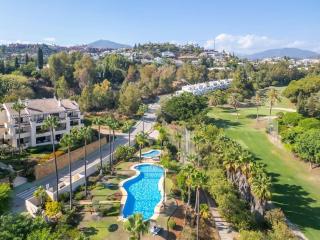 Elegant 3Bedroom Apartment in La Quinta Marbella - Malaga - 5