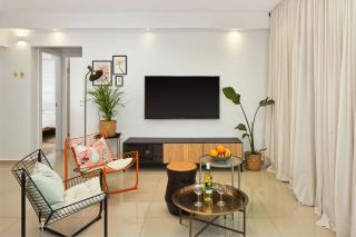 Panorama Sea View! Chic Design Gem - 1