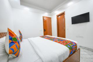 FabHotel The Cozy Cloud - 7