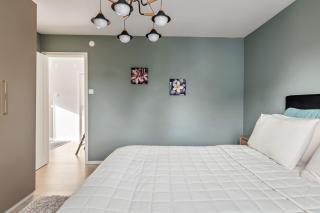 Modern 3BR Home Close to City - Stockholm - 2