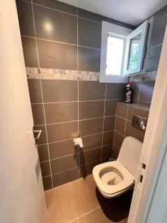 Logement Mésange600m à pied de SantaGiulia Jacuzzi - 2