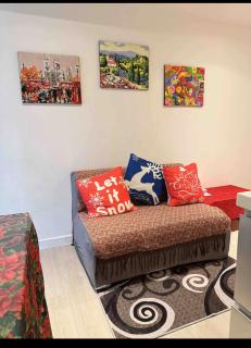 2BR Cozy Condo at Azure Urban Resort Residences by Gigi - 2