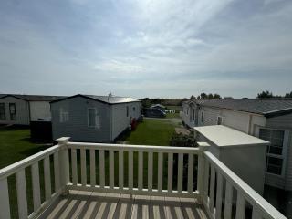 Stunning 8 Berth Caravan With Decking And Unlimited Wi-Fi, Ref 71012P - 7