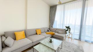 Binghatti Corner - 2BHK High-grade Apartment - Dubai - 0