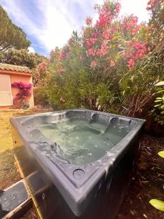 Logement Linotte, 600m à pied Santa Giulia Jacuzzi - Bocca del Oro - 8