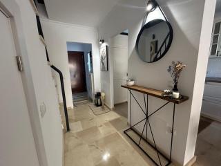 The Lemon House - 3