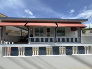 3-Bedroom House in Quebradillas - 9