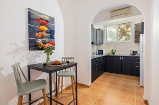 Bahá’í Gardens Sea view - 8