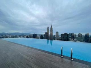 The suits klcc - Kuala Lumpur - 1
