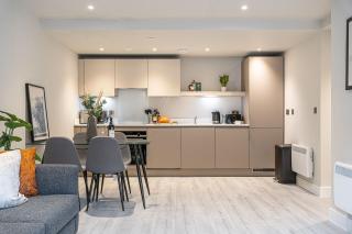 Stylish 2 Bed 2 Bath Apt in BMH City Centre - Birmingham - 9