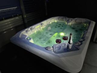 Five Stars Living Whirlpool & Infrarotsauna - Hövelhof - 9