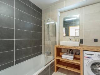 Appartement 4* 4 chambres pour 8/10 pers, terrasse, parking, proche piscine et spa - FR-1-638-20 - Champagny-en-Vanoise - 2
