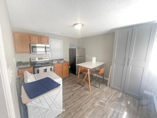 Cozy 2bed 1bath Memphis in-law suite 5 minutes from I240W - 2