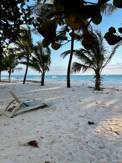 Golden Sun Studio Apartment - 6