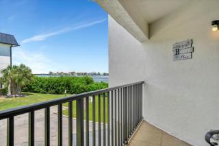 Cheerful Oasis on Anna Maria Island - Bradenton Beach - 5