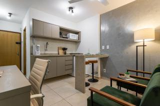 Em frente ao metro e 8 minutos da praia - SF228 - 8