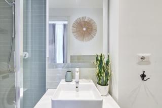 Elegante appartamento minimal dai tocchi botanici - Milan - 4