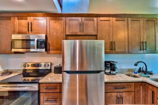 Retreat on the Lake - Hiawassee - 2