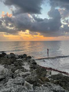 Gulf Front Bonita Beach Condo------April 2026 Special 6750 Entire Month - 8