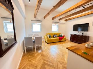 City buzz by Mili - Belgrado - 5