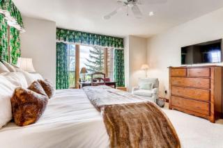 Skywatch 50 by East West Hospitality - 4
