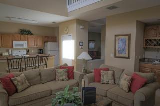5 Bedroom Highgate Park Villa - Davenport - 9
