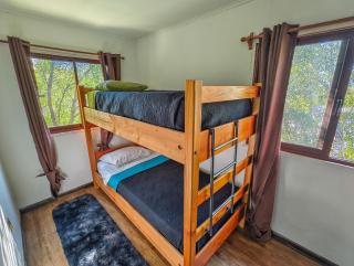 Habitación n°6 | Hostal La Casona Pucón - Pucón - 8