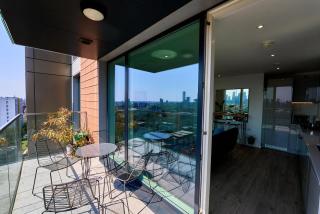 Skyline Views Retreat - Corsican - Londra - 8