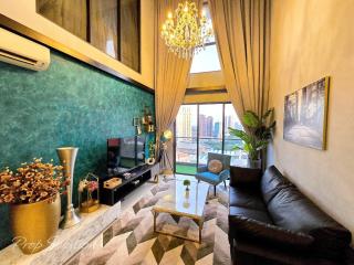 Retired-Loft Suite - 3