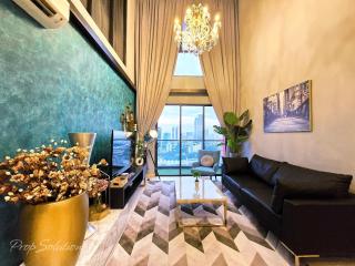 Retired-Loft Suite - 0