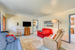 Burney Cottage with Game Room Walk to Town! - Burney - 8