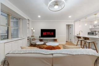 Downtown Condo, City Skyline View, Walk Friendly - Atlanta - 7