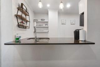 High Rise Patio with City View, In Heart of Downtown - 5